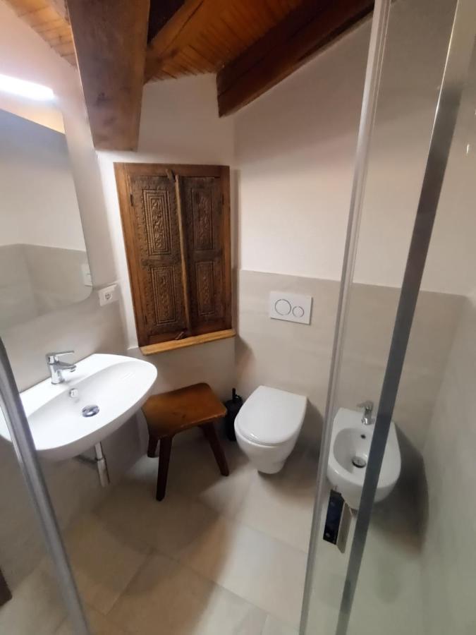 Chalet Blanc "La Mansarda" Courmayeur Buitenkant foto